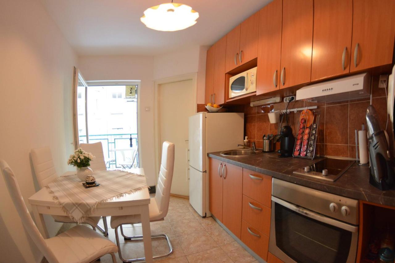 White Night City Center Apartman Белград Екстериор снимка